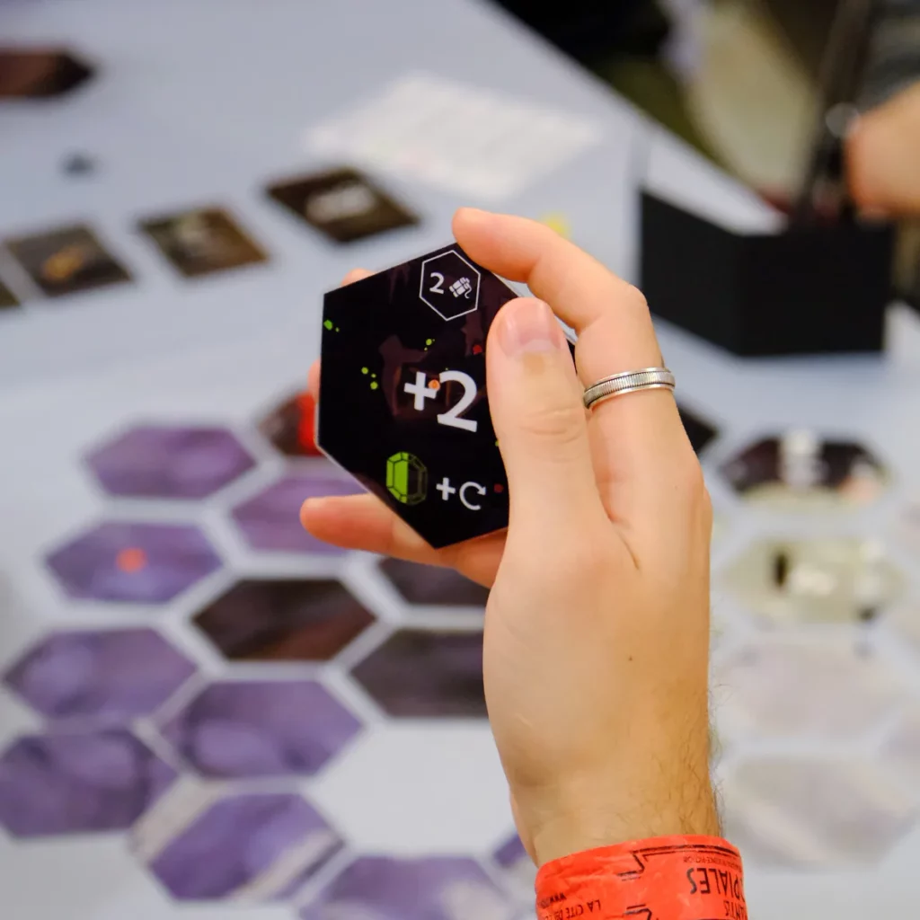 Photo de présentation du prototype À la Mine lors d'un festival